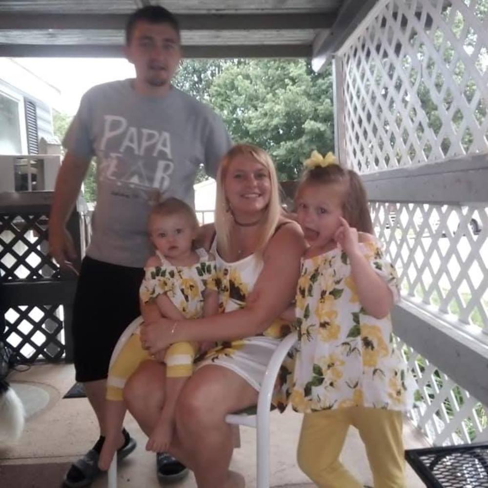 Meet your Posher, Bradbrittany